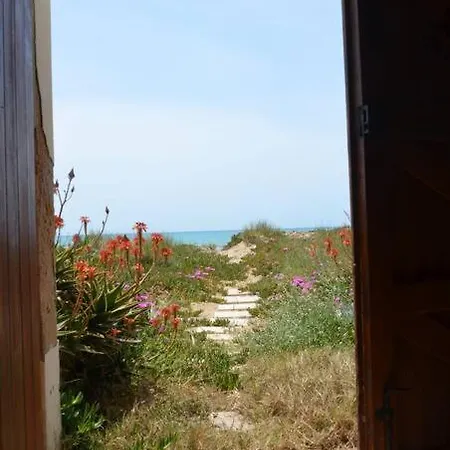 Nini Villa *